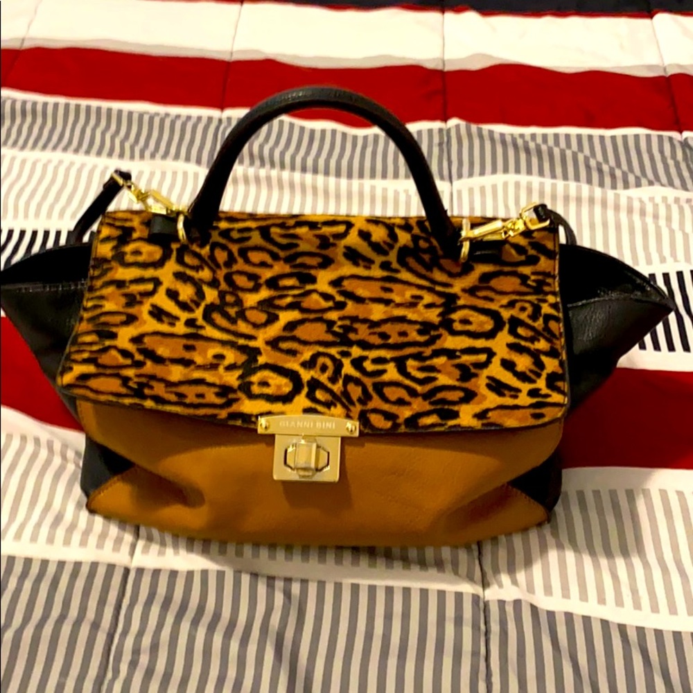 Gianni Bini Leopard Print and Black Shoulder Bag